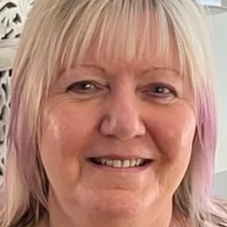 Psychic Sue – spiritual intuitive and tarot reader at Absolute Soul Secrets